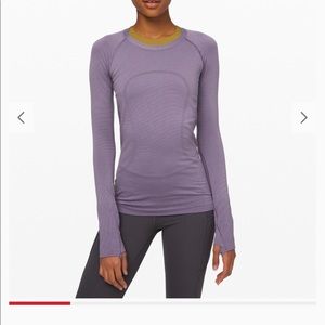 lululemon long sleeve workout top NEW WITH TAGS ON
